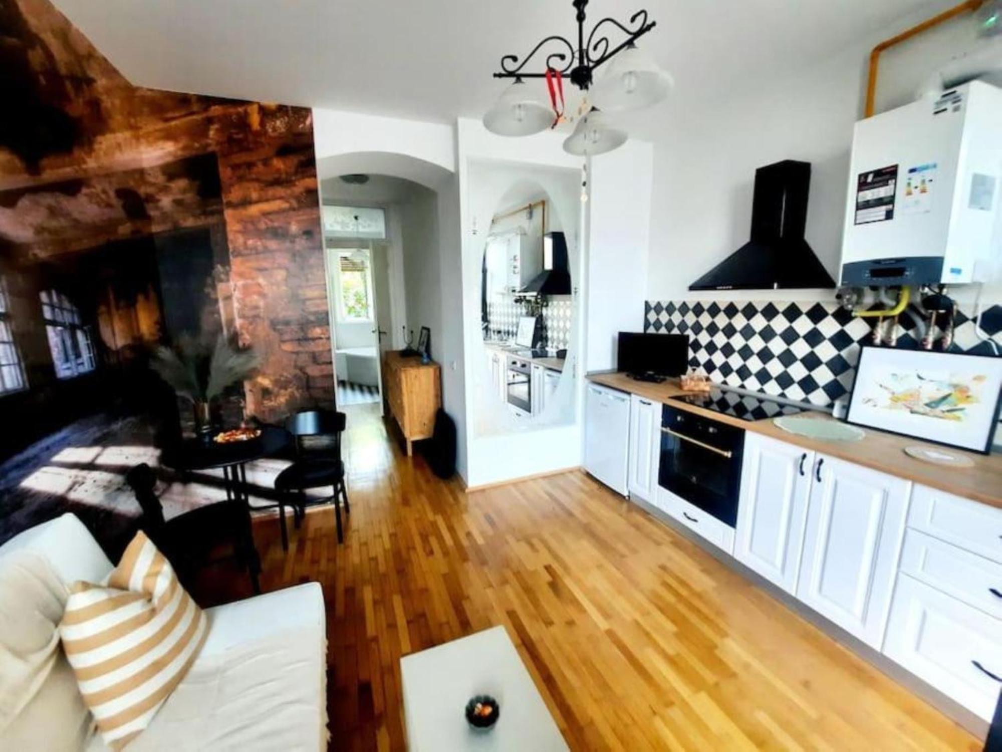 One Bedroom By The Park Old Town Belle Vue Тимишоара Экстерьер фото